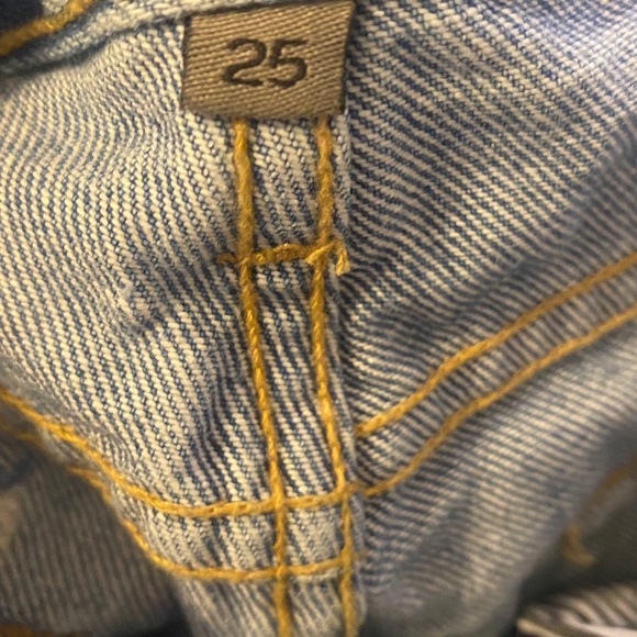 LF CARMAR Genesse bullethole reagan short NWOT - Picture 5 of 5